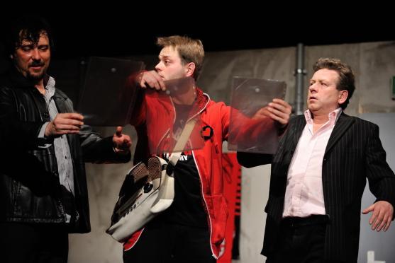 Nejen chlapi se bavili komedií Bez bab! aneb Kutloch