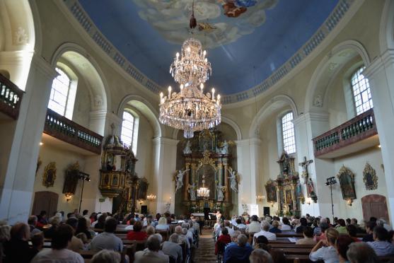Festival Za poklady Broumovska má za sebou osmý koncert
