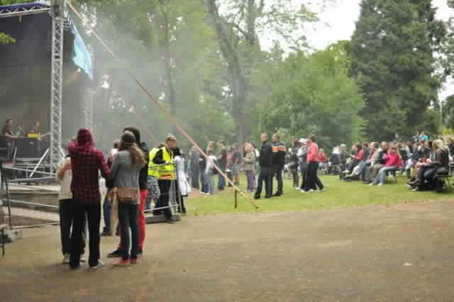 Broumovská kytara na fotografiích Jana Záliše