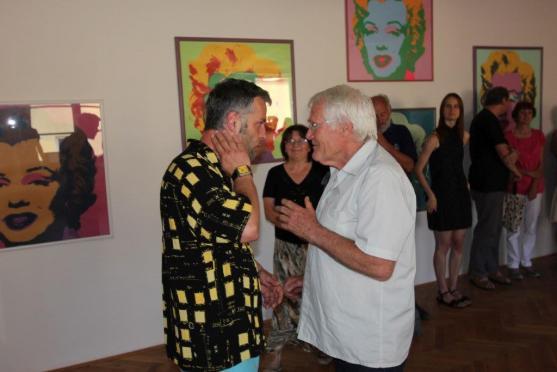 Police nad Metují zve na unikátní výstavu sítotisků Andyho Warhola