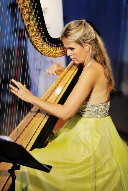 Koncert Kateřiny Englichové přilákal do kostela sv. Máří Magdaleny v Božanově tři stovky lidí 