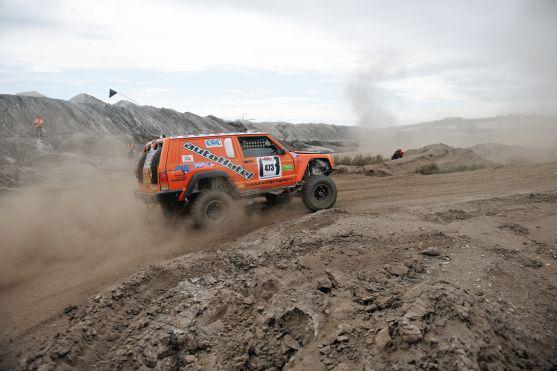 Posádka závodní Tatry z jetřichovského Svoboda Tatra Teamu byla 3. na populární evropské rallye BAJA 300 Mitteldeutschland 2012