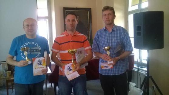 Broumovskou klášterní Kreslírnou znělo: šach - mat