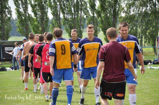 Fotbalový pohár O Cup si po penaltovém maratonu vystřílel tým Káňata Broumov
