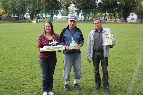 Tým fotbalových legend a herců Arabela pobavil broumovské publikum