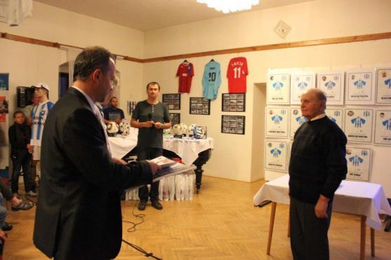 Broumovský fotbal opět vyhlásí své legendy. Veřejnost zvolí Hráče roku 2015