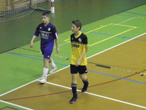 Mladší žáci Slovanu Broumov zvítězili na fotbalovém halovém turnaji v Hořicích