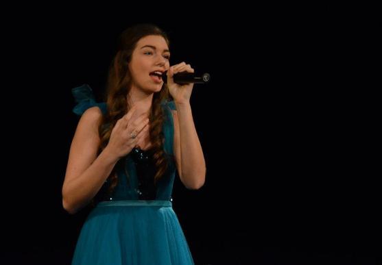 Nelly Řehořová zpívala na adventním koncertě duet s Marianem Vojtkem