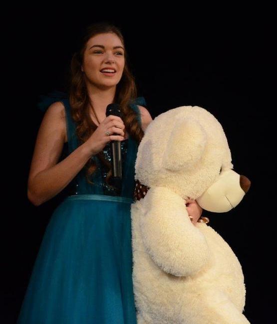 Nelly Řehořová zpívala na adventním koncertě duet s Marianem Vojtkem