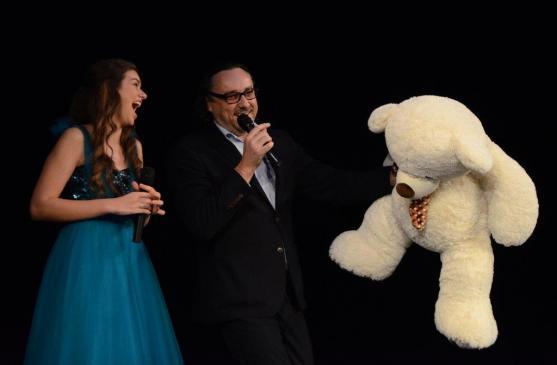 Nelly Řehořová zpívala na adventním koncertě duet s Marianem Vojtkem