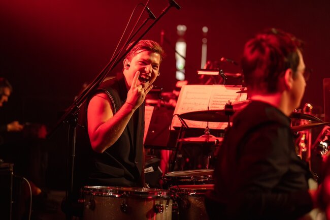 Police Symhony Orchestra zaplnili hokejovou halu