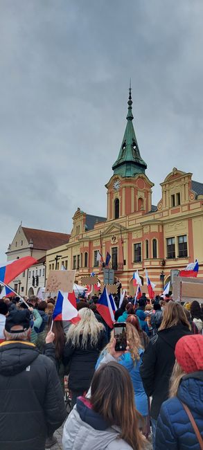 Broumovská stopa občanského protestu v Mělníku