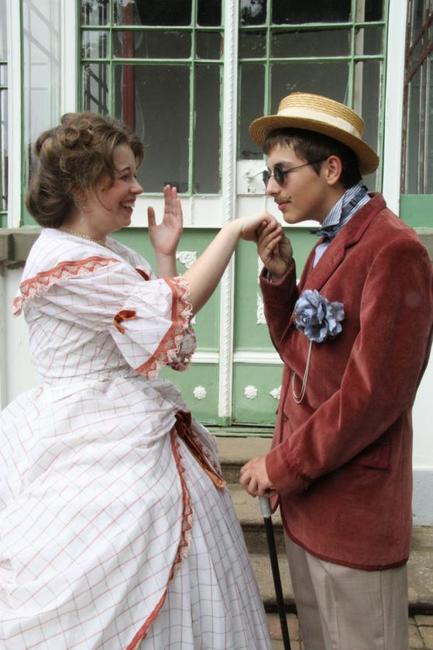 Studenti gymnázia se na chvíli stali filmovými kostyméry a vizážisty