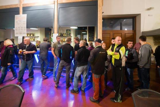 Největší hospoda v mezinárodním Broumovsku? V sobotu to bylo Centrum Walzel