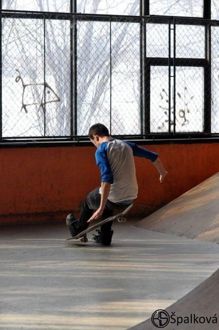 Skončila broumovská pekelně - kotelnická mini sk8 seance