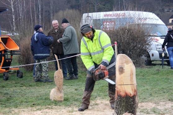 Ondřej Jirmann obhájil loňské vítězství v klání Dřevorubec roku