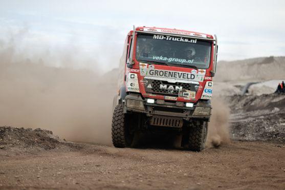 Posádka závodní Tatry z jetřichovského Svoboda Tatra Teamu byla 3. na populární evropské rallye BAJA 300 Mitteldeutschland 2012