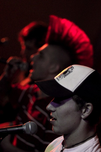 Na festivalu miniRockTrencle debutovala broumovská kapela Hellmania 