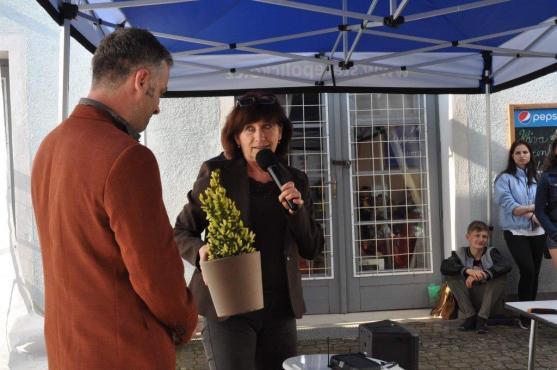 Police nad Metují žila oslavami. Muzeum papírových modelů mělo páté narozeniny