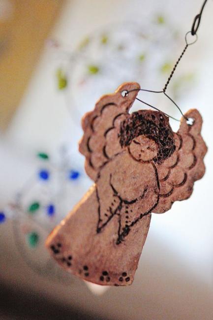 Na Adventním trhu v broumovském klášteře bylo kolem 30 stánků a spousta návštěvníků