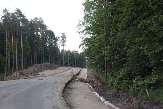 Rekonstrukce silnice přes Pasa se protáhne o tři týdny 