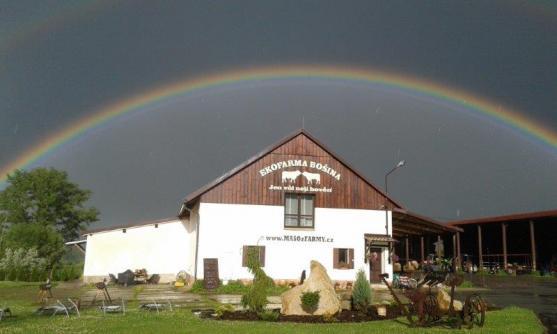 Farmářská slavnost ve Vernéřovicích přilákala stovky návštěvníků 