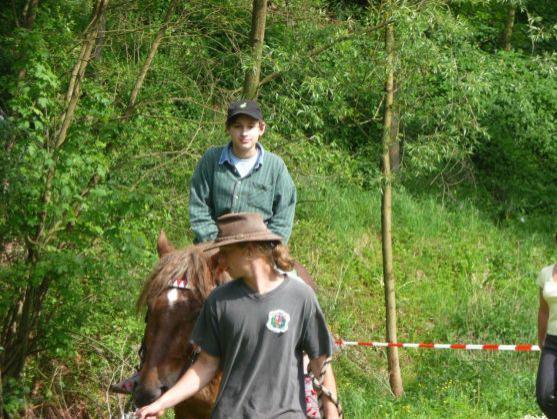 Indiánsko - undergroundový dětský den v Šonově u Broumova na fotografiích 