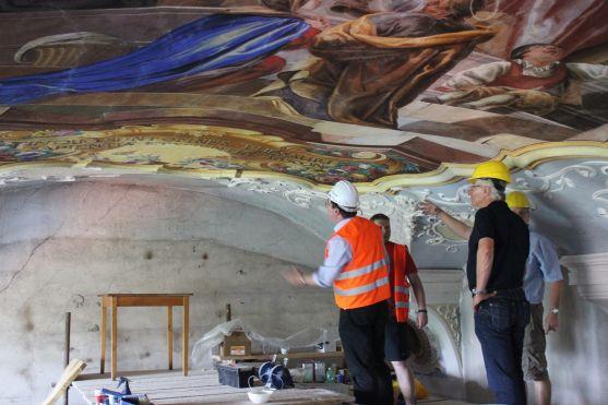 Do Broumova přiletěl opat benediktinského kláštera v německém Scheyernu