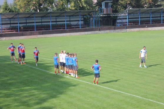 Česká fotbalová reprezentace s trenérem Radkem Bejblem měla soustředění v Broumově 
