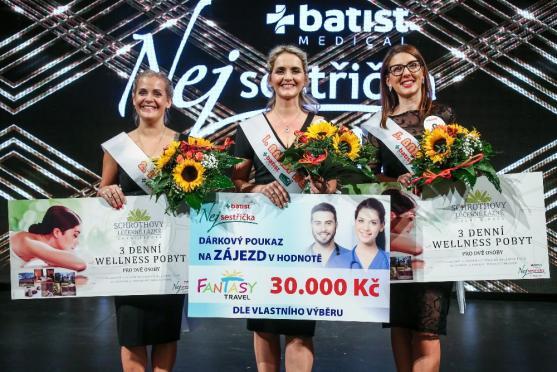 Hold Karlu Gottovi vzdaly také finalistky soutěže Batist Nej sestřička