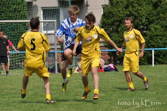 Fotbalový pohár O Cup si po penaltovém maratonu vystřílel tým Káňata Broumov