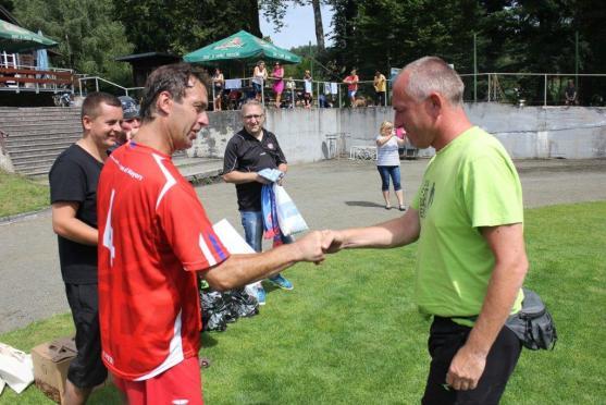 Fotbalový turnaj starých gard O pohár Teplických skal vyhrál podruhé Broumov