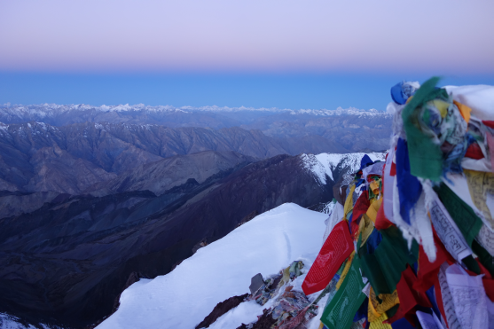 Broumovští horolezci vystoupili na šestitisícovou horu Stok Kangri