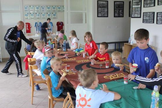 Do příměstských táborů projektu Bavíme se sportem se zapojilo 200 dětí