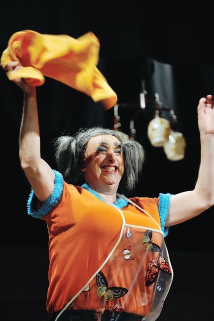 Pavla Tomicová a Jiří Zapletal uvedli v Broumově Podivné odpoledne Dr. Zvonka Burkeho