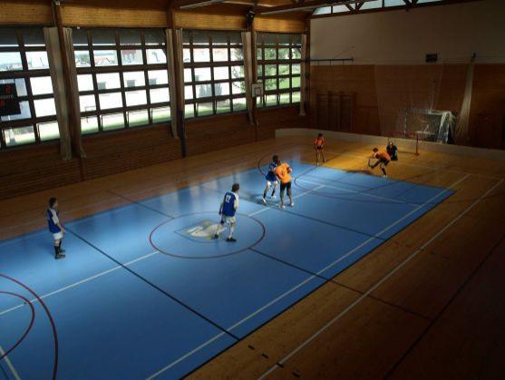 Florbalový turnaj T-Rex CUP 2013 vyhrál náchodský tým IBK Rébus