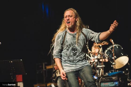 Vystoupení SUPERGROUP kandiduje na hronovský koncert roku 