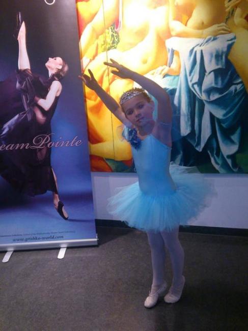 Ukrajinský taneční mistr pochválil broumovské baletky 