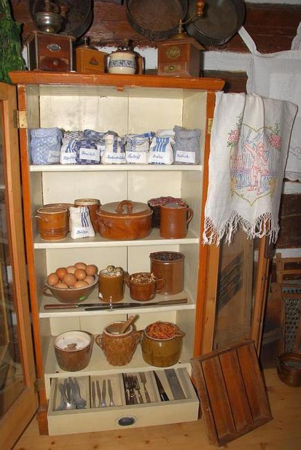 Ve staré polické škole Dřevěnce to opět vypadá jako kdysi 