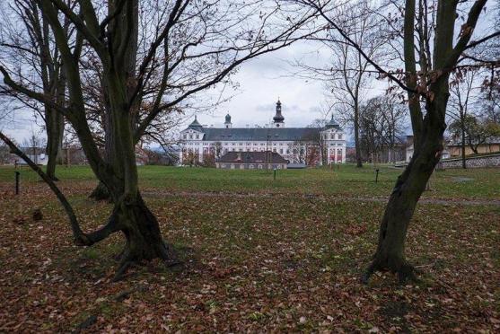 Studenti z Kosova, Číny, Indie či Islandu filmovali v klášteře