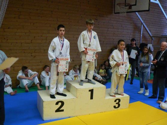 Zlatá olympijská medaile judisty Lukáše Krpálka motivuje. Na Pohár hejtmana do Broumova přijelo více než 200 mladých judistů