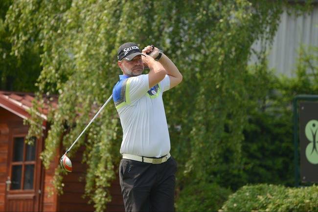 Na mezinárodním golfovém turnaji Czech Disabled Golf Masters se dařilo Grosshofákům