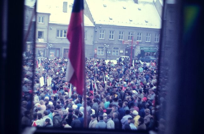 Listopad 1989: Jak to bylo na Broumovsku? 
