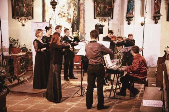 Druhý koncert festivalu Za poklady Broumovska představil ve Vernéřovicích i hudbu autorů broumovského regionu