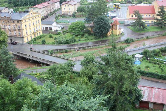 Voda ve Stěnavě stoupá. Meteorologové předpokládají déšť do středečního večera