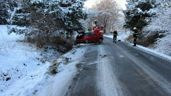 O víkendu se v Lachově hned dvakrát bouralo