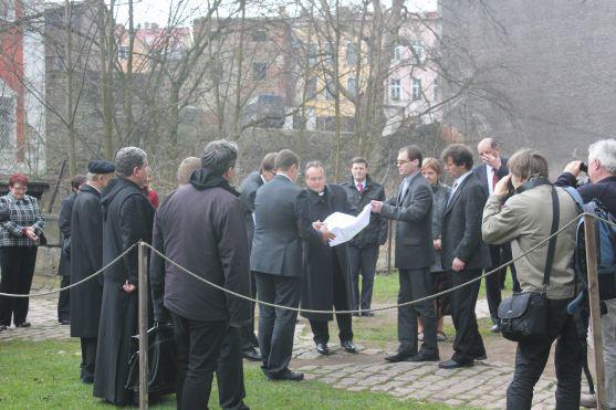 Televizní reportáž Našeho Broumovska ze setkání významných osobností podporujících rozvoj broumovského regionu