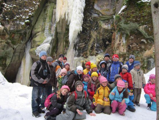 Žáci Základních škol z Meziměstí a Broumova - Olivětína poznávají krajinu, historii a květenu Broumovska