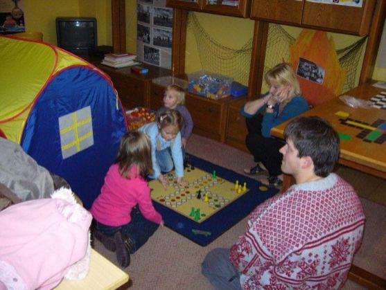 Budoucí prvňáčci si prohlédli Masarykovu základní školu v Broumově