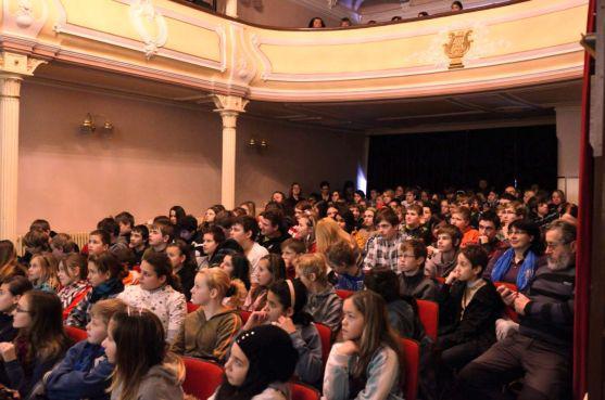 Žáci broumovských základních škol byli diváky unikátního vzdělávacího projektu Planeta Země 3000